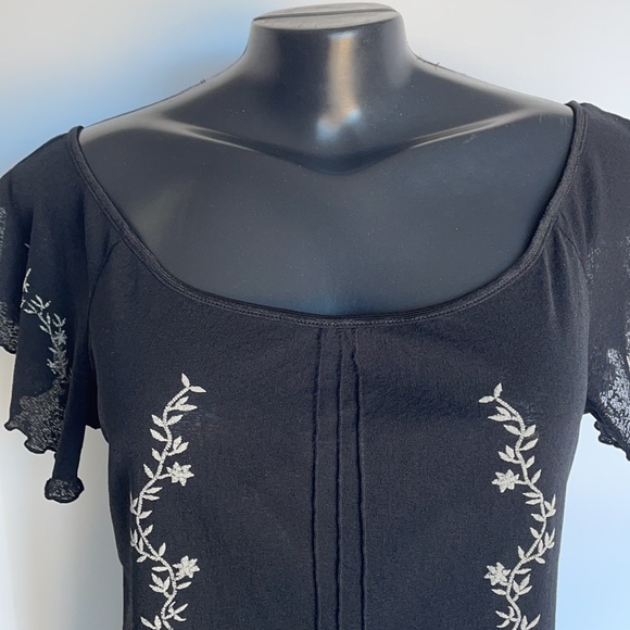 Suzy Shier, Black short sleeve stretchy top - Picture 4 of 7